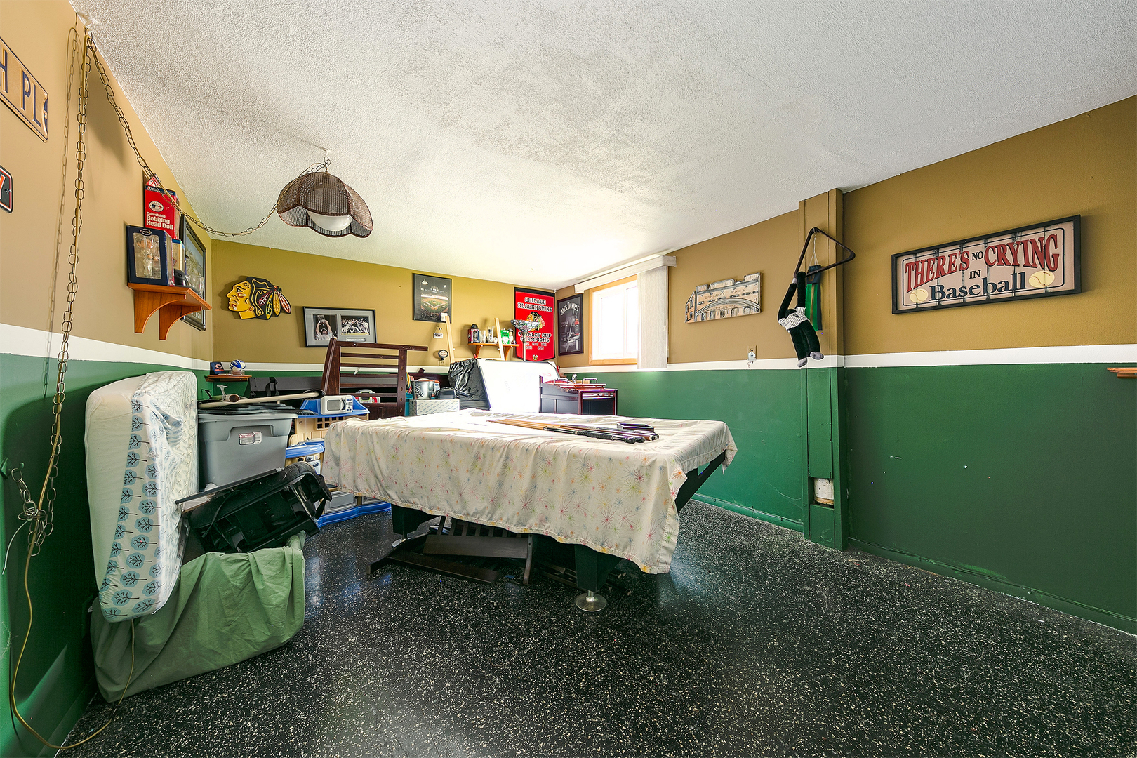 192 South Pinecrest Road Bolingbrook, IL 60440 - Photo 16 of 21 a bed room with furniture and a window
