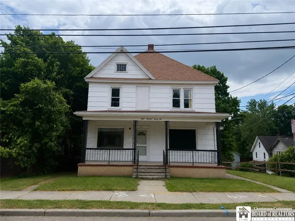 $99,900 | 836 East 2nd Street, Jamestown, NY 14701