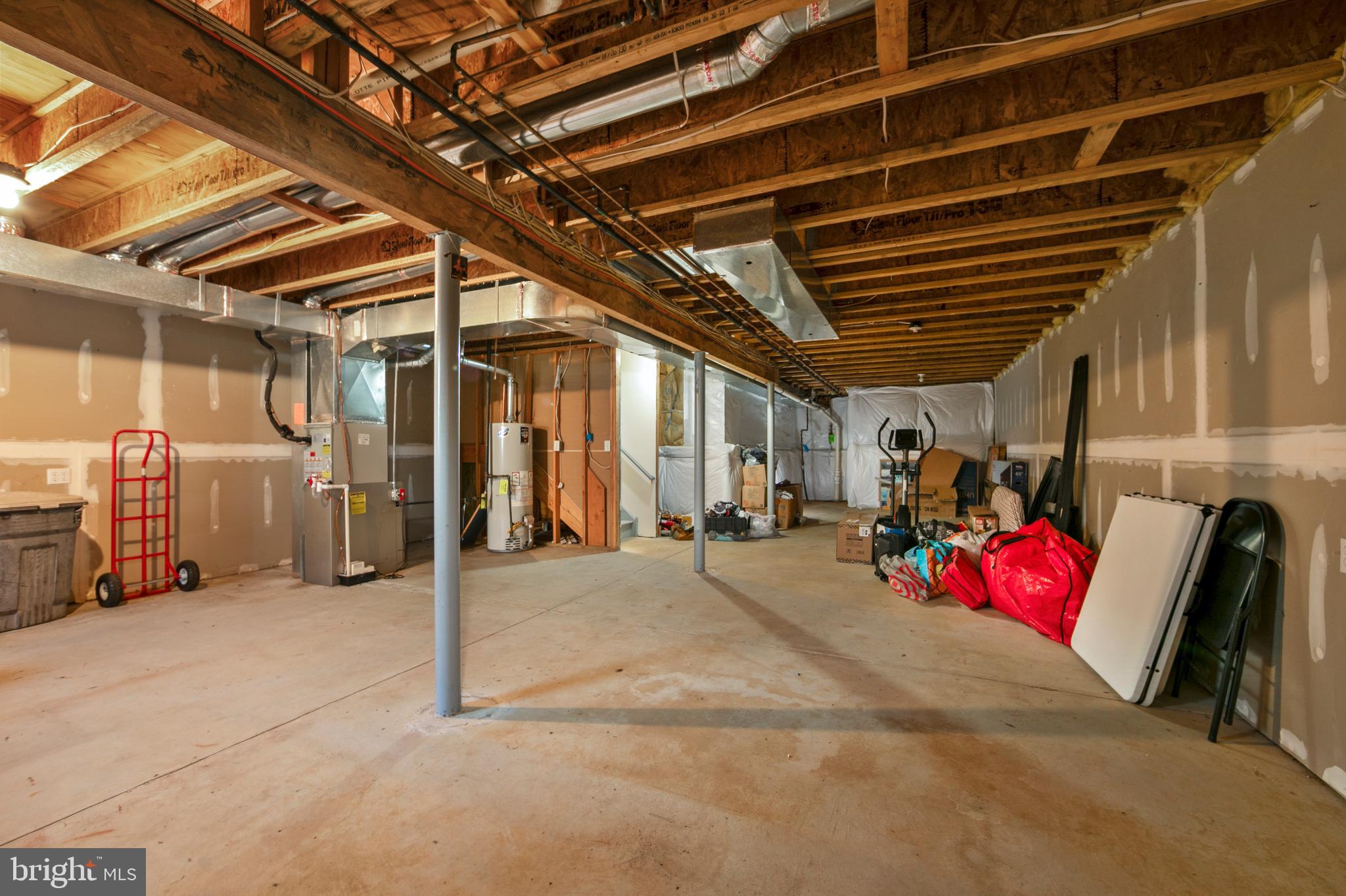 342 Huntington Drive Delran, NJ 08075 - Photo 38 of 45 a view of parking