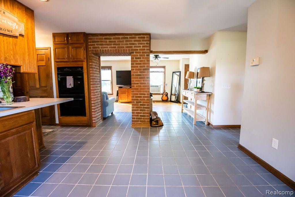 440 West Brocker Road Metamora, MI 48455 - Photo 15 of 41