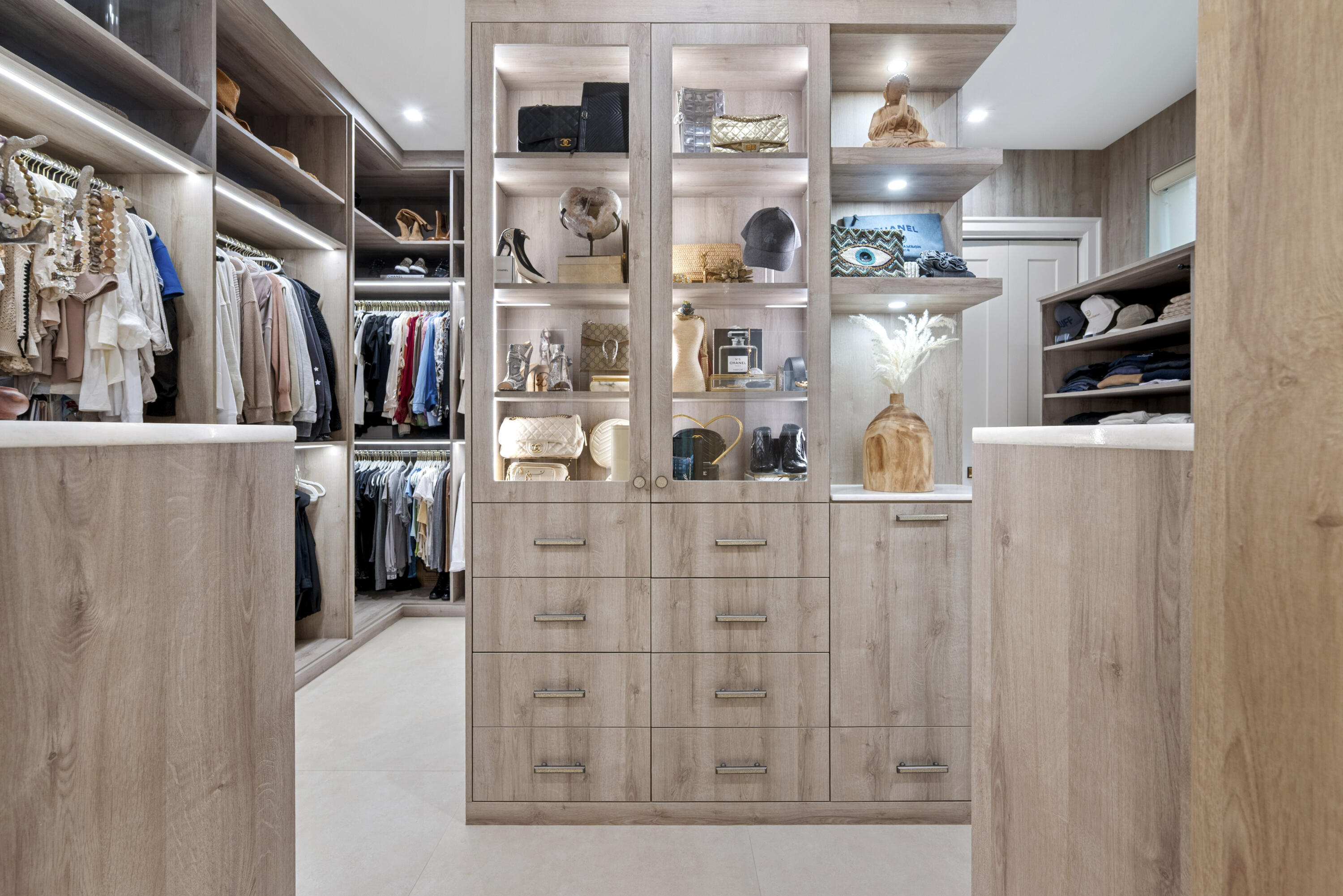 401 Northeast 2nd Street Boca Raton, FL 33432 - Photo 53 of 95 DSC_4491