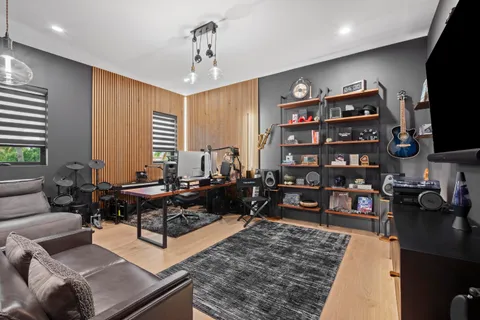 $5,695,000 | 401 Northeast 2nd Street, Boca Raton, FL 33432