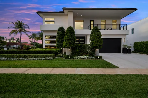 $5,695,000 | 401 Northeast 2nd Street, Boca Raton, FL 33432