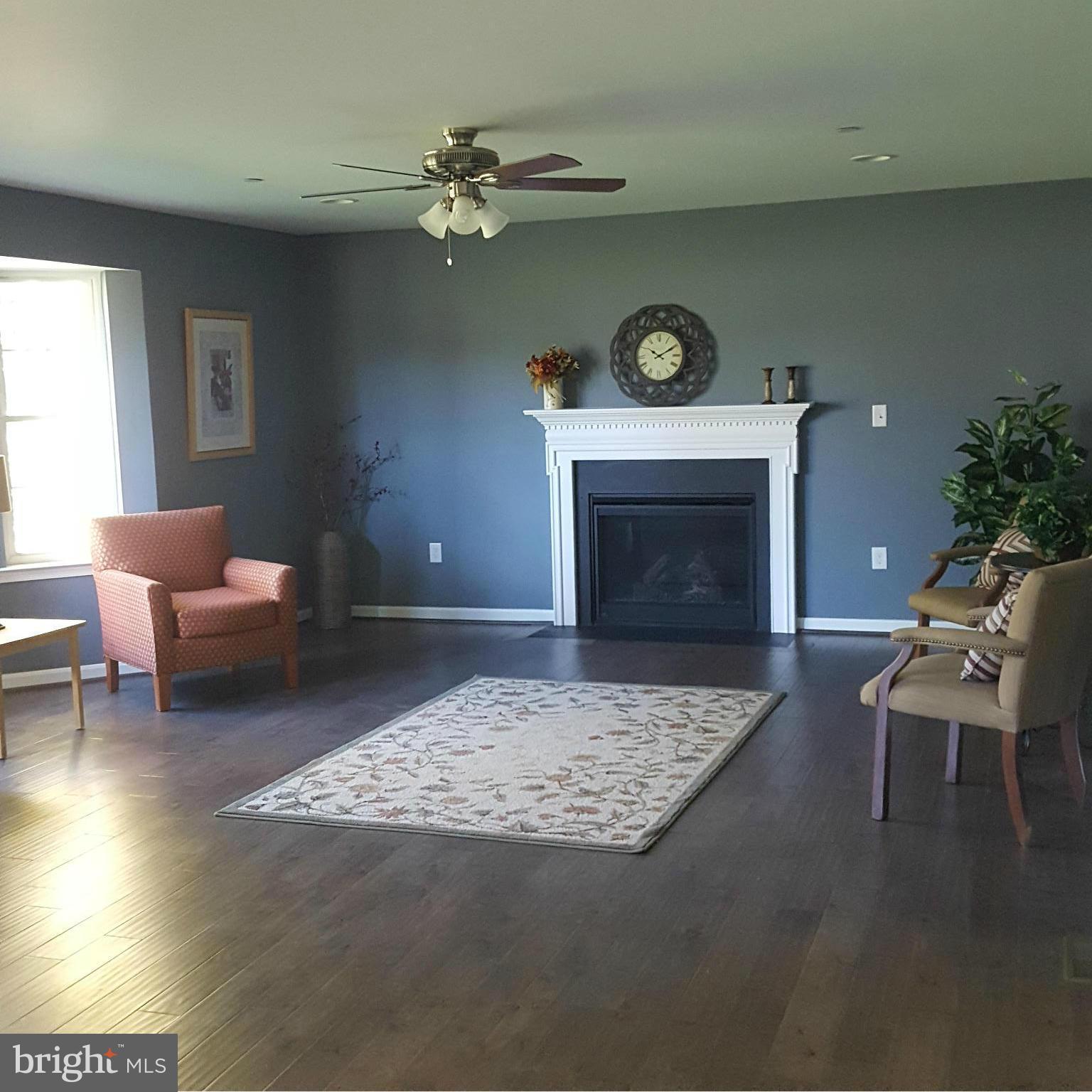1805 Pawnee Road Middle River, MD 21220 - Photo 7 of 21 Family Room
