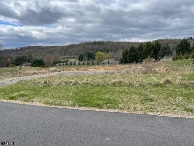 $399,900 | 4 Wade Farm Road, Califon, NJ 07830