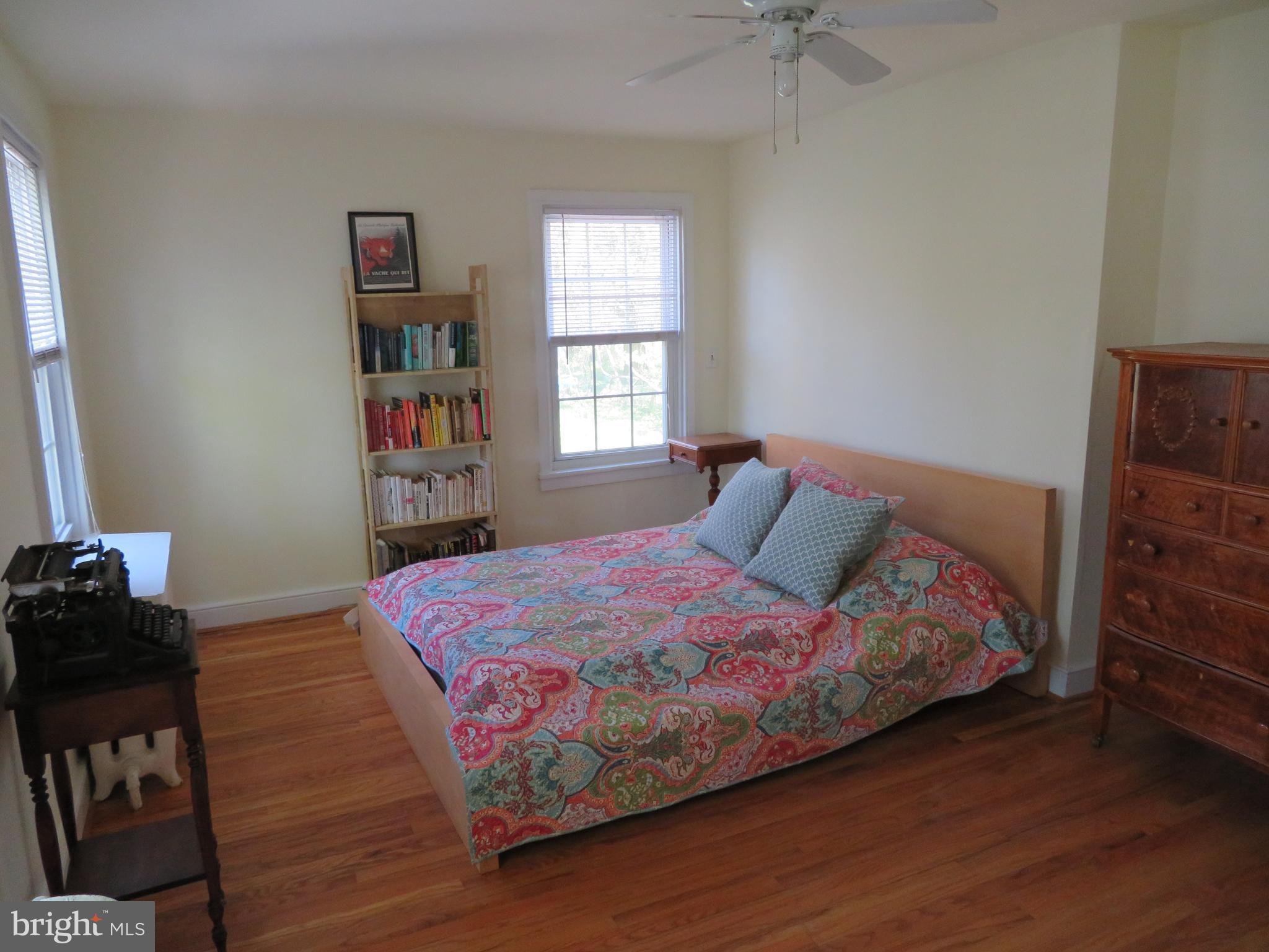 355 Church Road Elkins Park, PA 19027 - Photo 16 of 29 Master bedroom