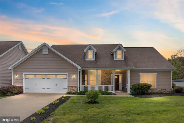 $409,900 | 88 Signal Knob Cottage Drive, Strasburg, VA 22657