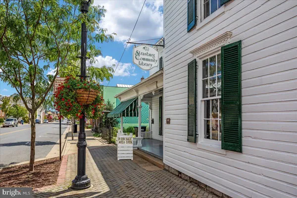 $409,900 | 88 Signal Knob Cottage Drive, Strasburg, VA 22657