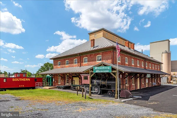 $409,900 | 88 Signal Knob Cottage Drive, Strasburg, VA 22657