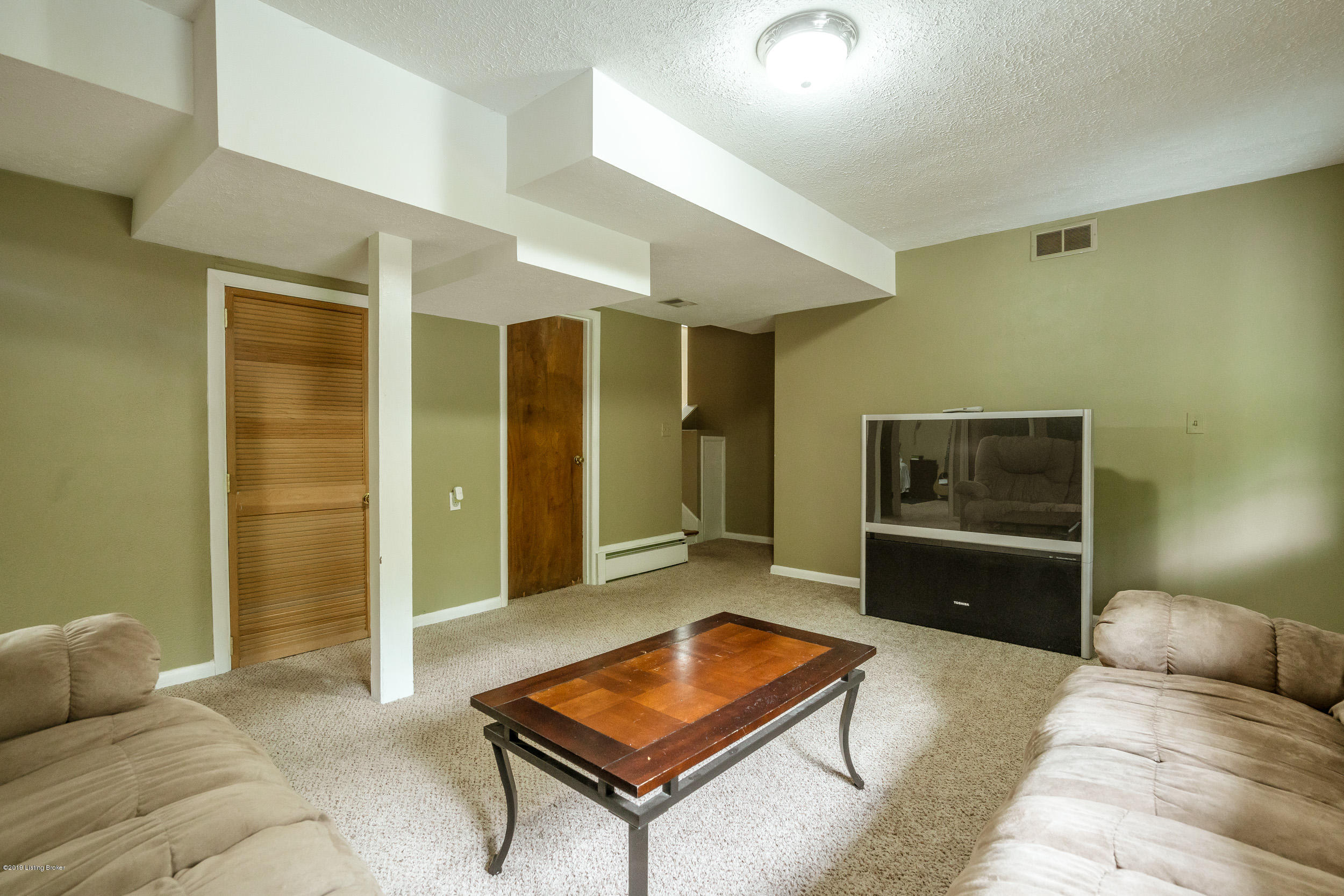 8802 Waltlee Road Louisville, KY 40291 - Photo 44 of 53 8802 Waltlee Rd-44
