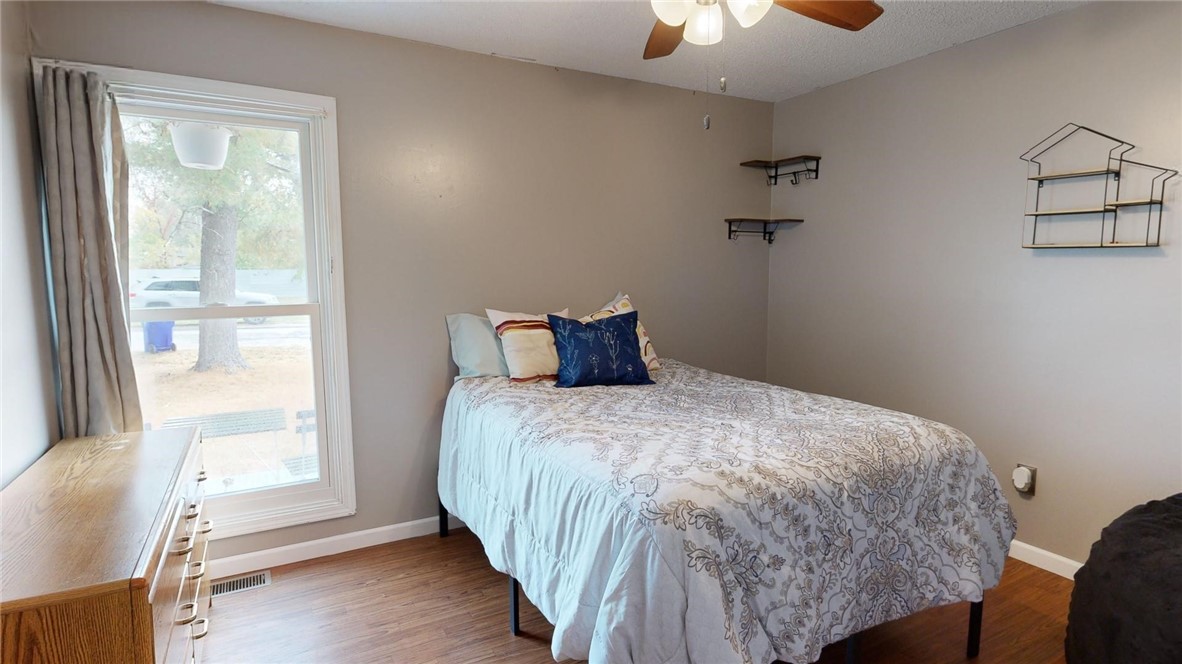 1942 West Center Street Decatur, IL 62526 - Photo 7 of 16 Gallery Image 7