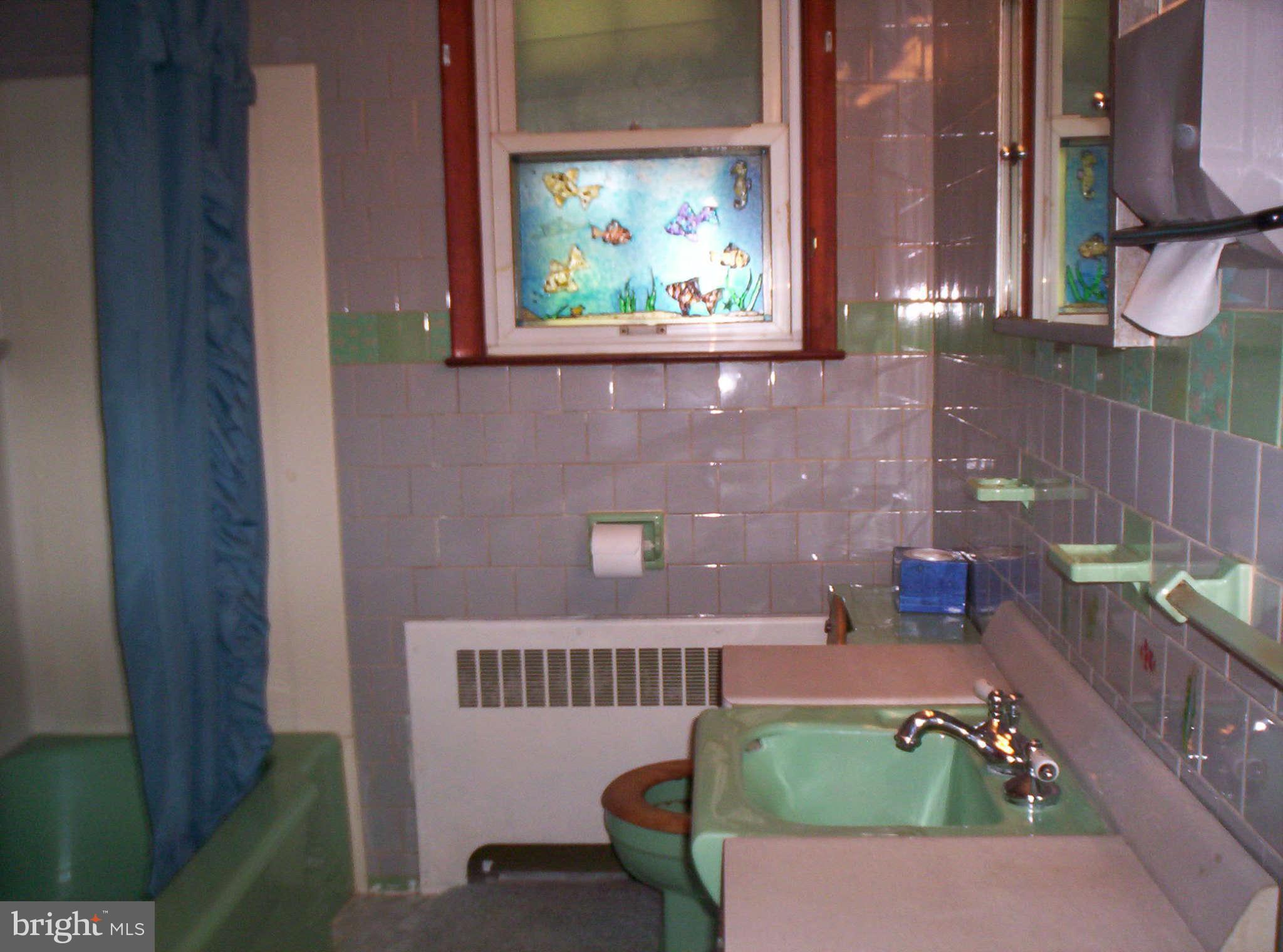 104 Winston Road Pasadena, MD 21122 - Photo 21 of 25 Bath
