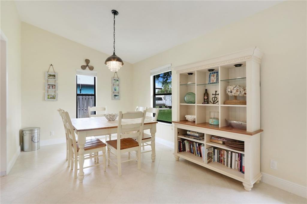 4999 Southeast Pine Ridge Way Stuart, FL 34997 - Photo 8 of 27