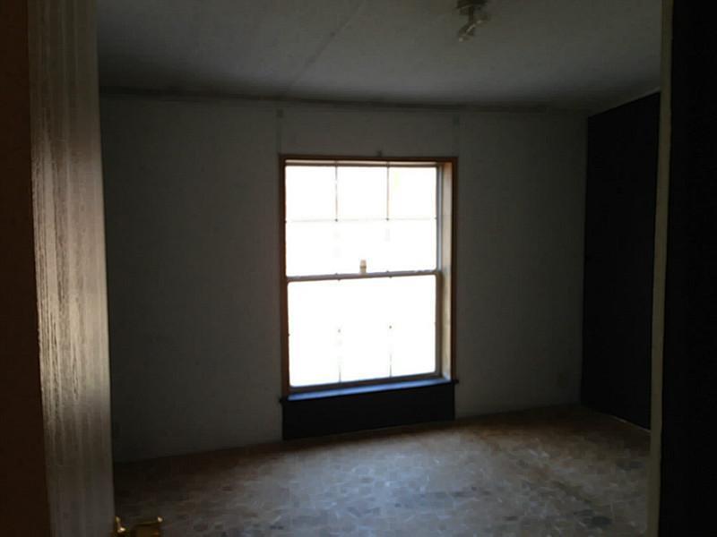 139 Academy Road Bowdoin, ME 04287 - Photo 6 of 35 Interior Space/Layout.