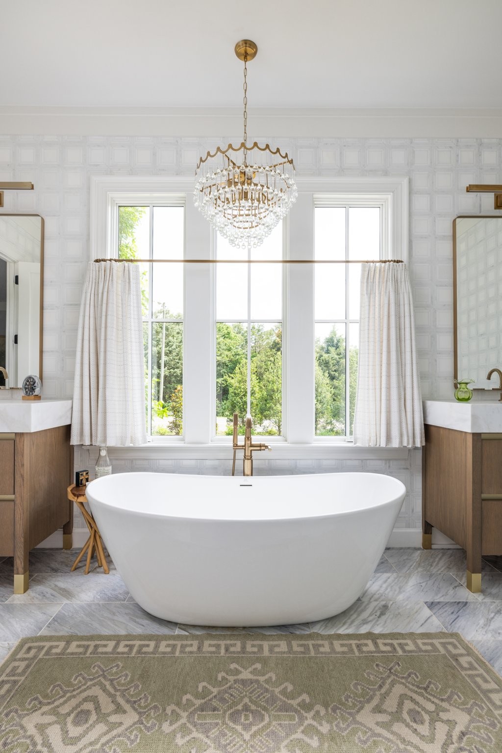 280 Harding Place Nashville, TN 37205 - Photo 37 of 79 a white bath tub sitting in a bathroom next to a window