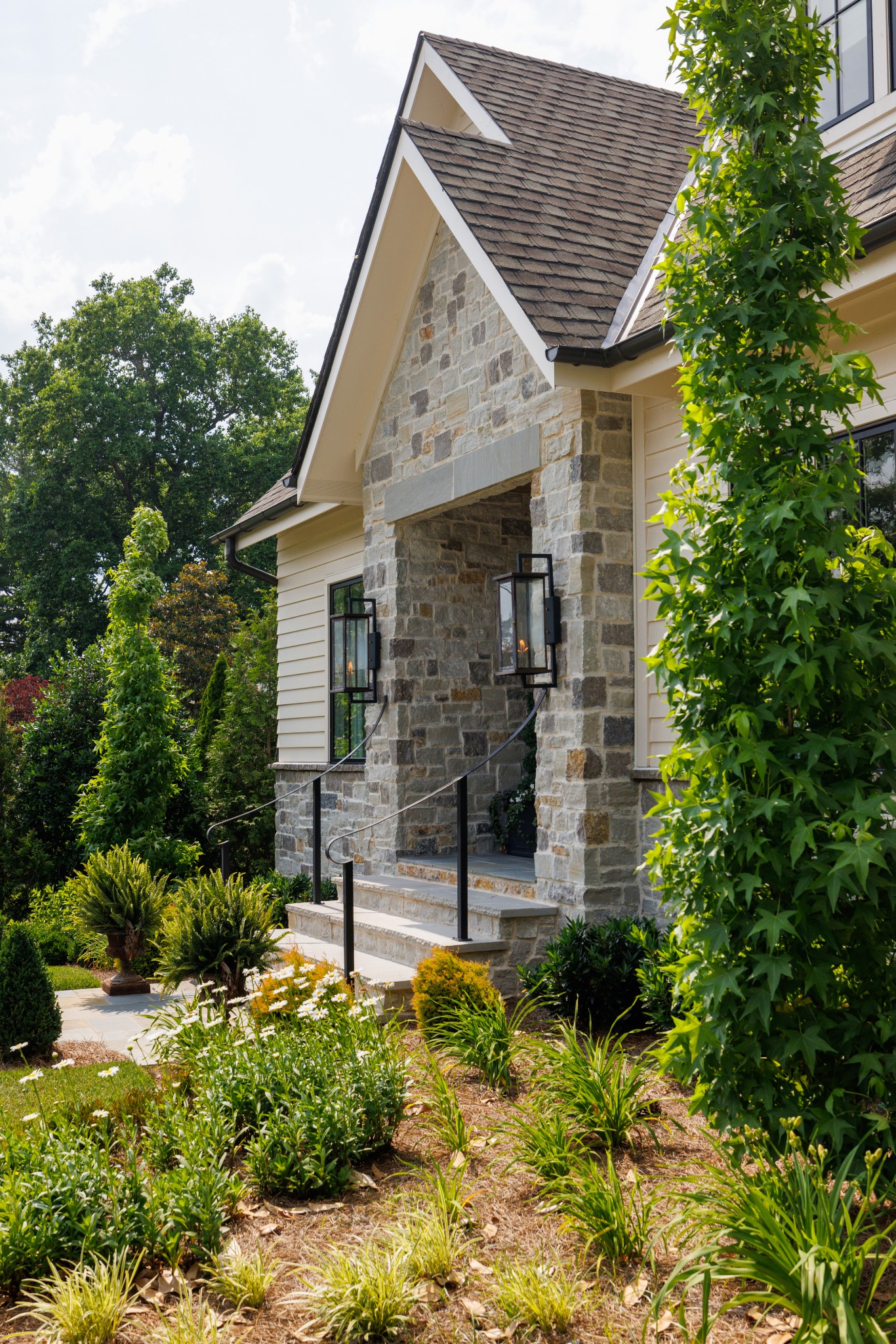 280 Harding Place Nashville, TN 37205 - Photo 4 of 79