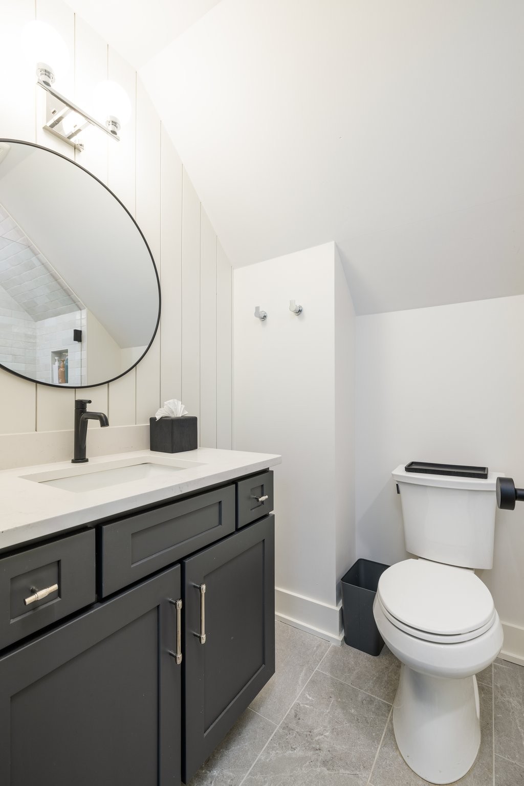 280 Harding Place Nashville, TN 37205 - Photo 70 of 79 a bathroom with a toilet a sink and mirror