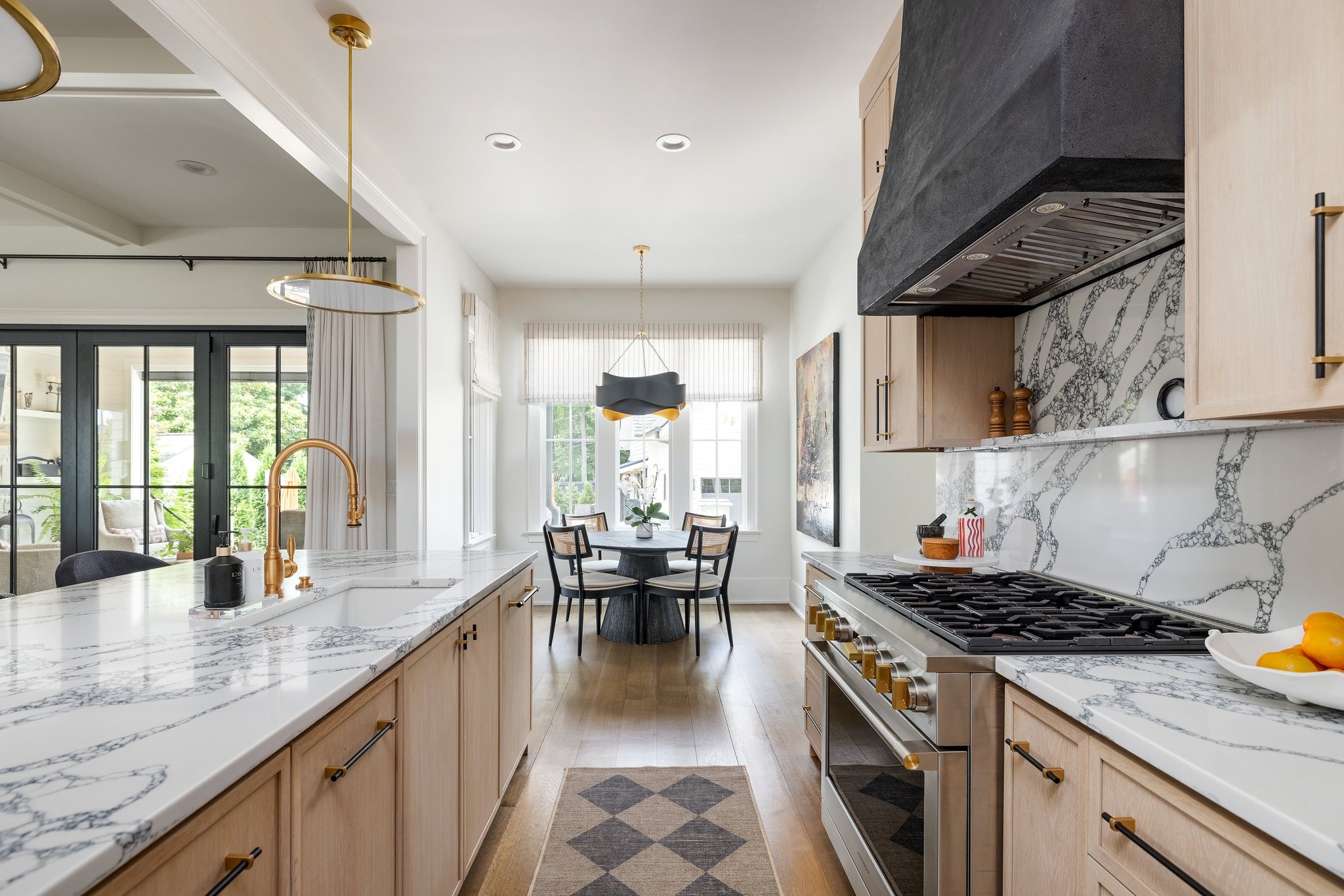 280 Harding Place Nashville, TN 37205 - Photo 9 of 79 a kitchen with lots of counter top space