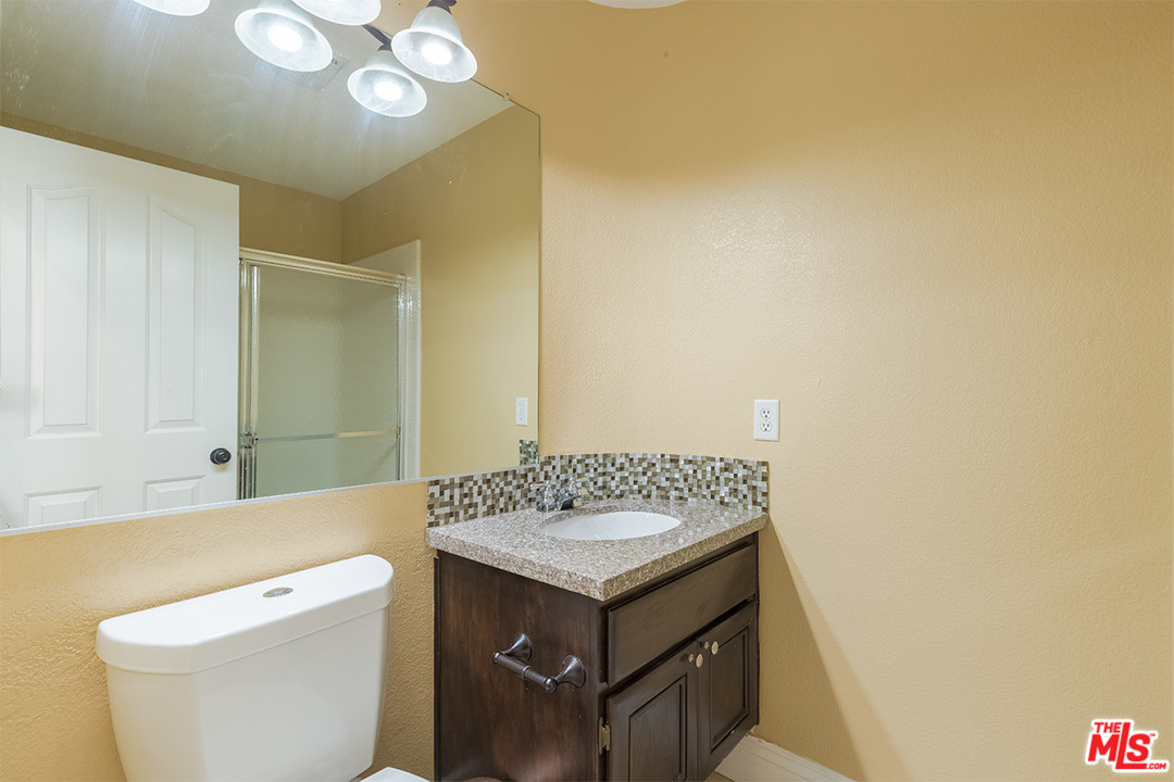 16286 Bright Morning Court Riverside, CA 92503 - Photo 18 of 35 Gallery Image 18