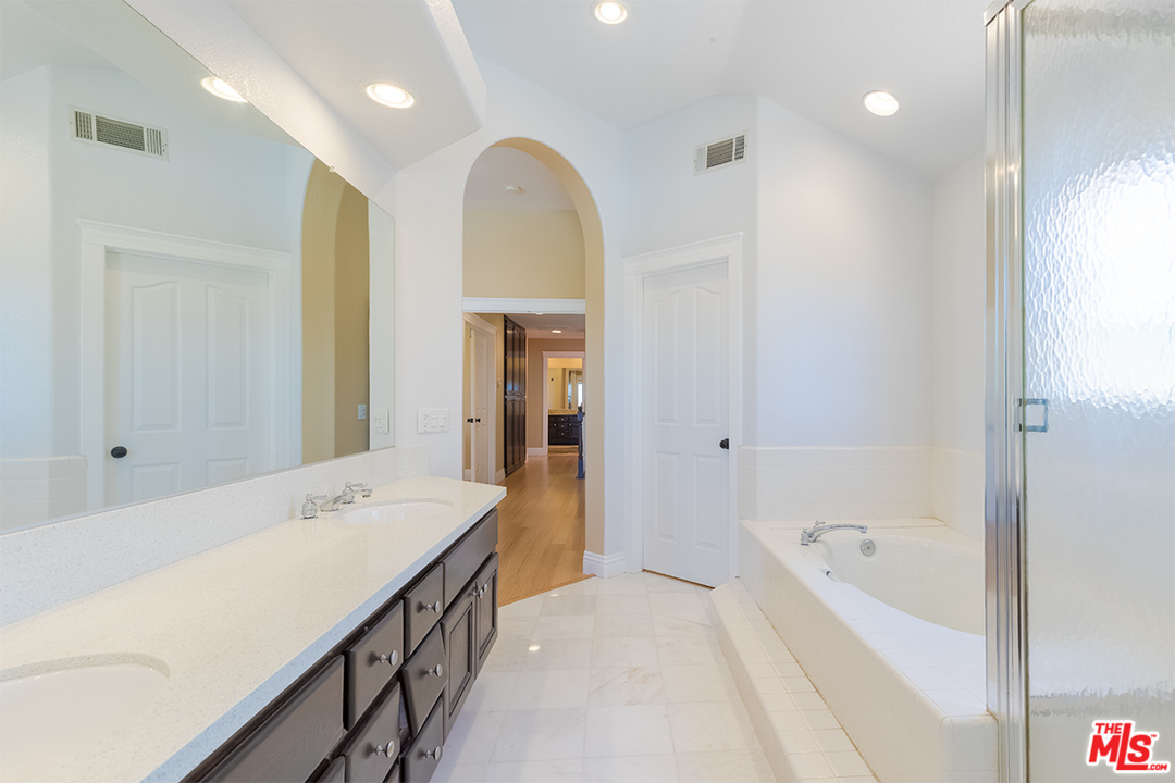 16286 Bright Morning Court Riverside, CA 92503 - Photo 23 of 35 Gallery Image 23