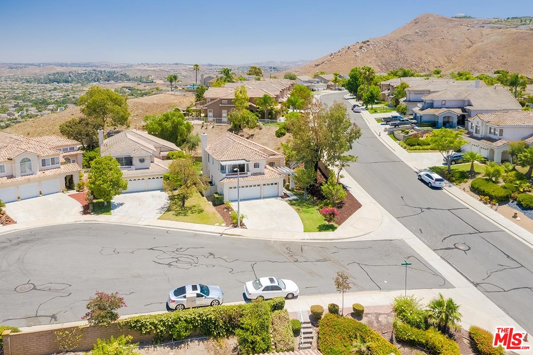 16286 Bright Morning Court Riverside, CA 92503 - Photo 30 of 35 Gallery Image 30