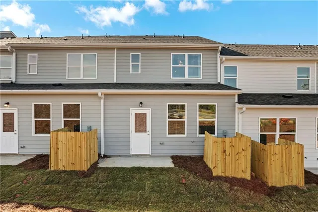 $2,210 | 1150 Hunter Trail, Unit JUNIPER, Acworth, GA 30102