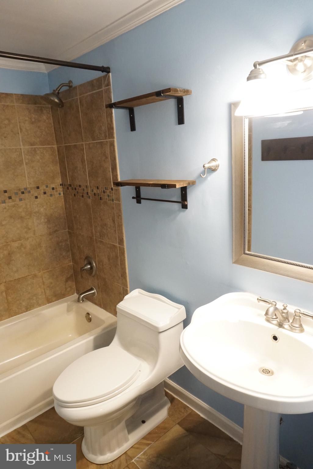 10505 Brock Road Spotsylvania, VA 22553 - Photo 10 of 14 Bathroom
