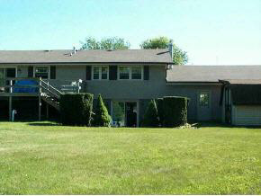 1717 Gregory Farm Village Rochester, IN 46975 - Photo 3 of 4