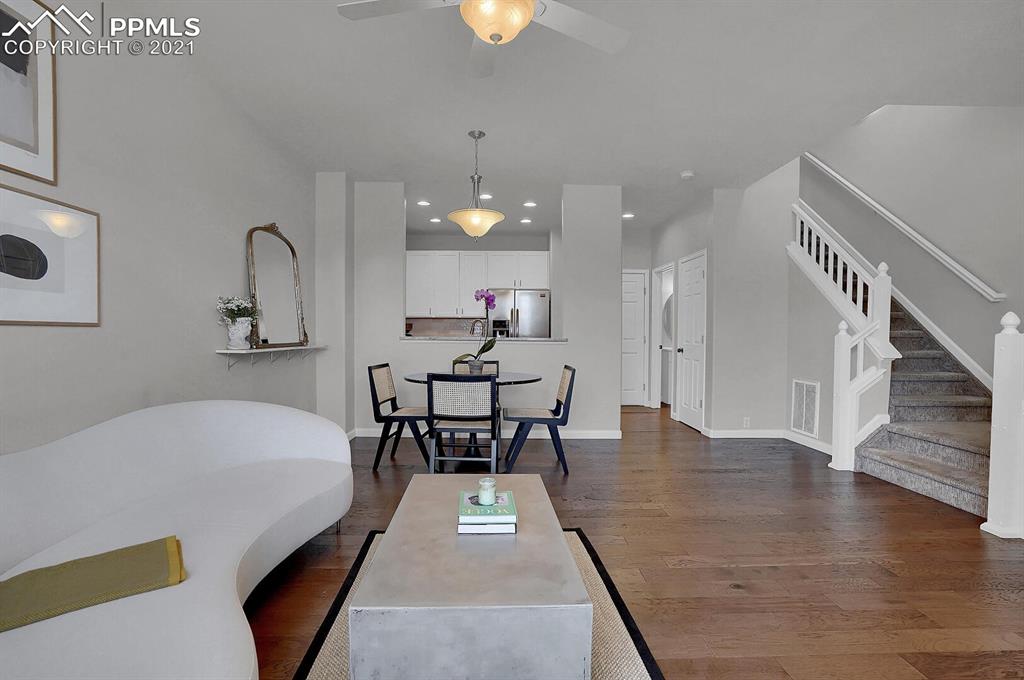 4008 Diamond Ridge View Colorado Springs, CO 80918 - Photo 10 of 33