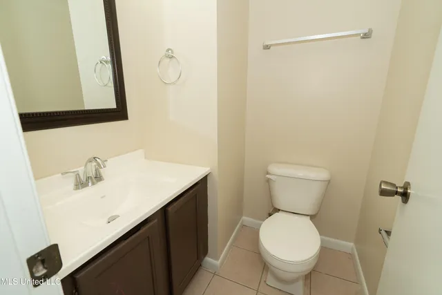 $1,200 | 20111 Daugherty Road, Unit A, Long Beach, MS 39560