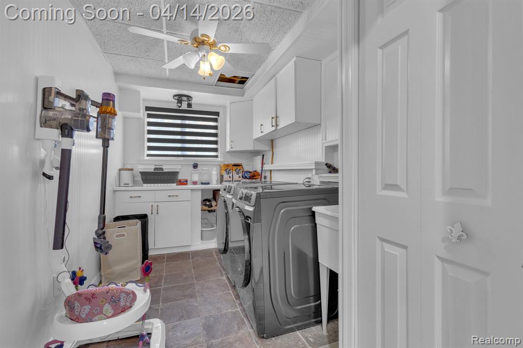 14549 Riverside Street Livonia, MI 48154 - Photo 10 of 48