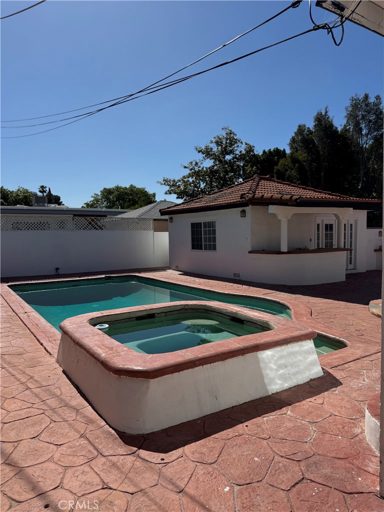 5230 Seville Avenue Encino, CA 91316 - Photo 31 of 61