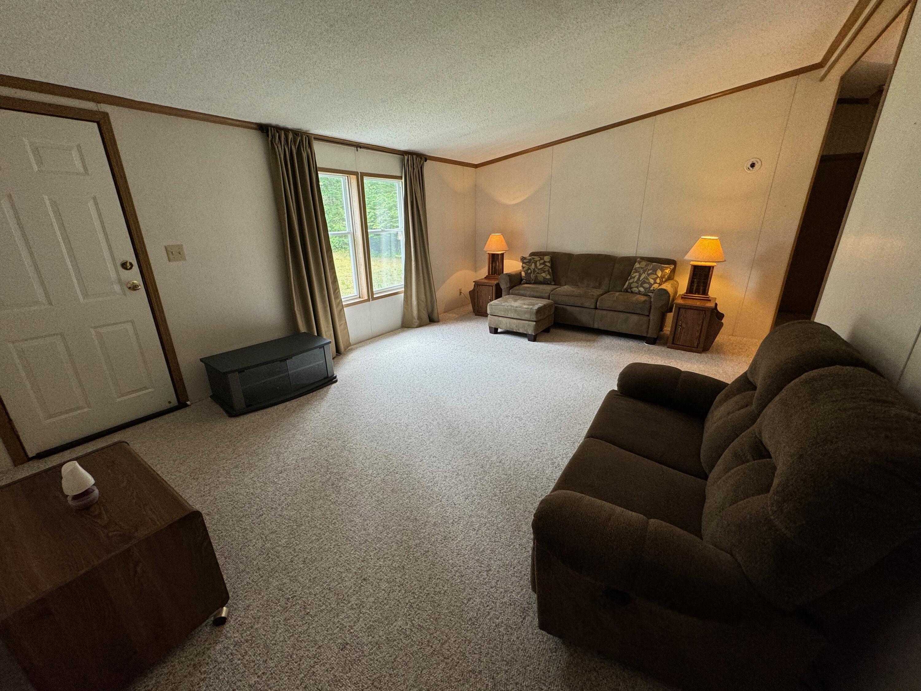 1230 Seaman Road Wellston, MI 49689 - Photo 17 of 36 IMG_5411