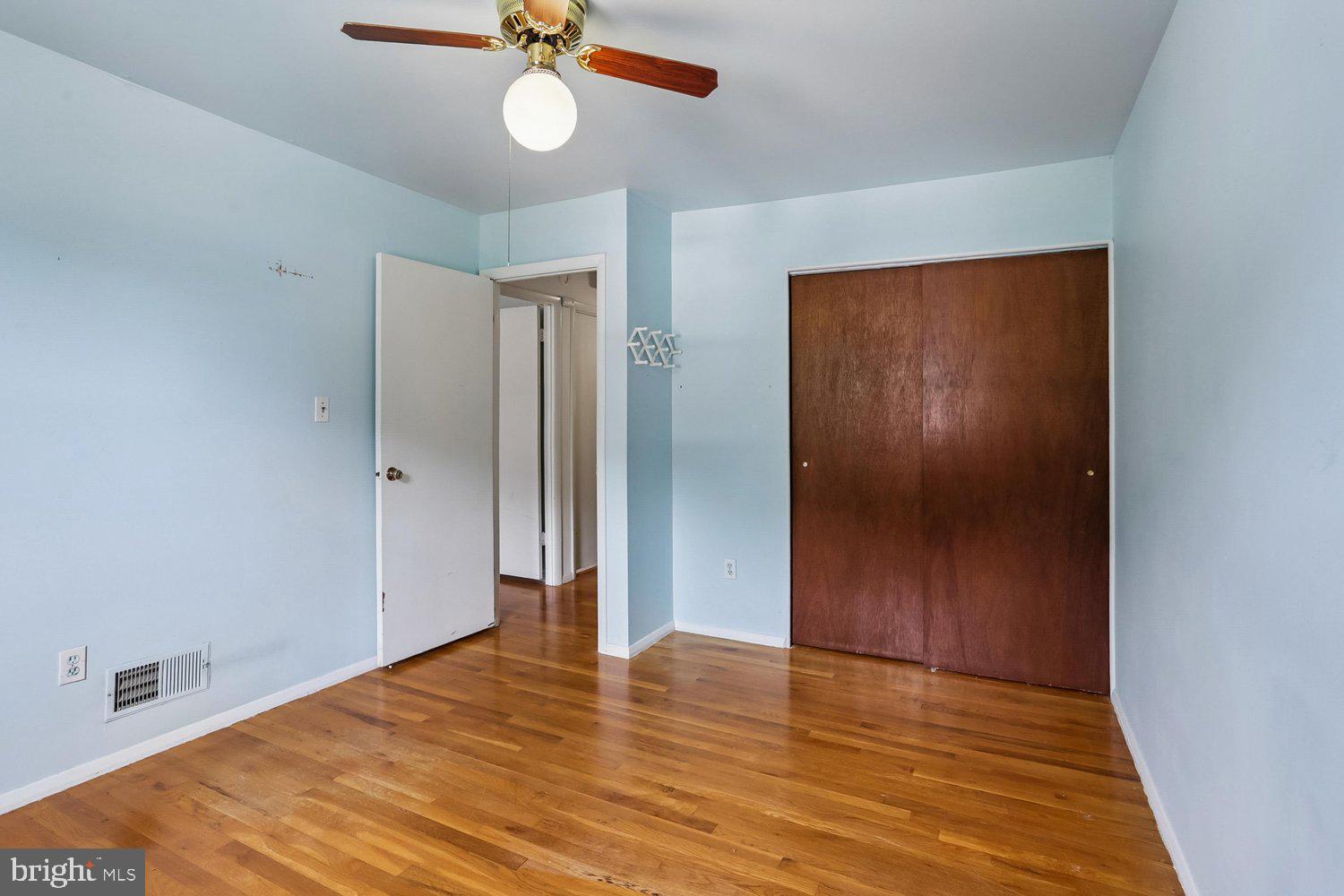 8303 Montpelier Drive Laurel, MD 20708 - Photo 22 of 41 Bedroom 2
