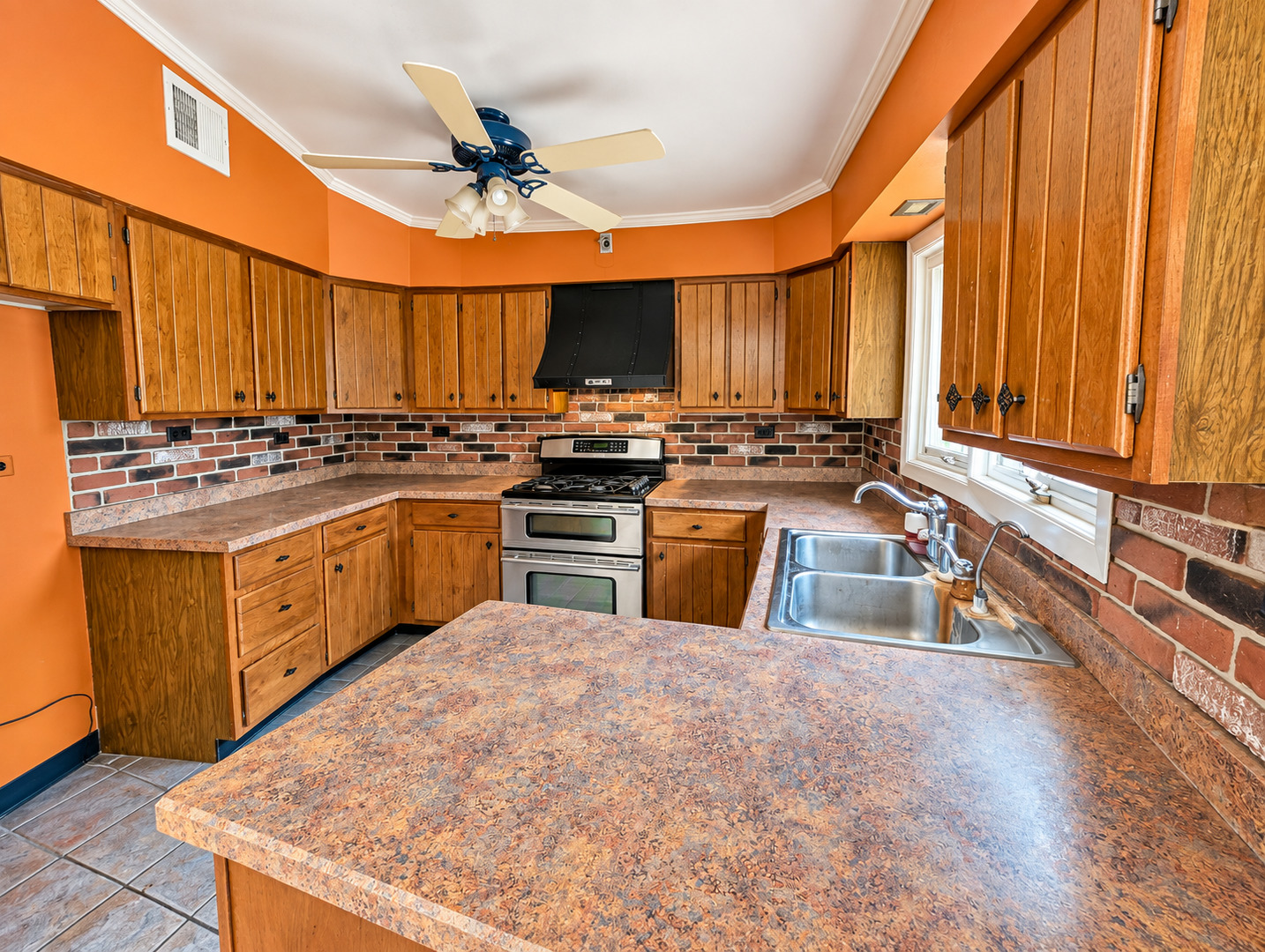 20525 Ridgeview Drive Marengo, IL 60152 - Photo 7 of 26 Gallery Image 7