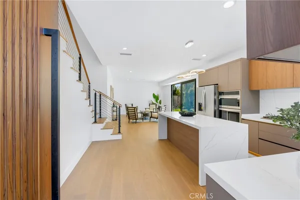 $3,449,000 | 853 Oak Street, Costa Mesa, CA 92627