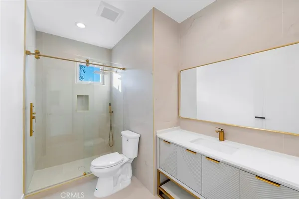 $3,449,000 | 853 Oak Street, Costa Mesa, CA 92627