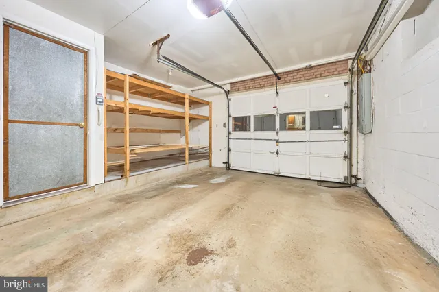 a view of a storage & utility room