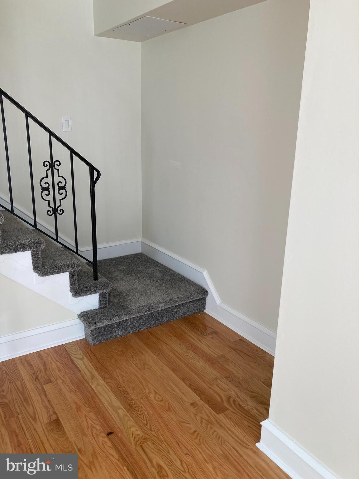 115 Roumfort Road, Unit 13 Philadelphia, PA 19119 - Photo 17 of 27