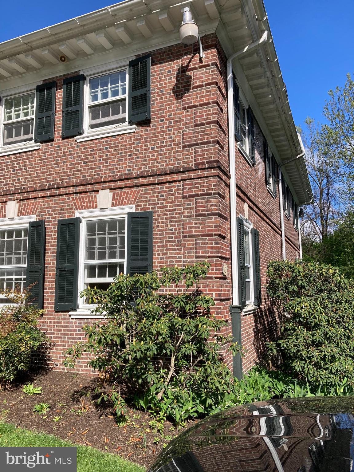 115 Roumfort Road, Unit 13 Philadelphia, PA 19119 - Photo 4 of 27