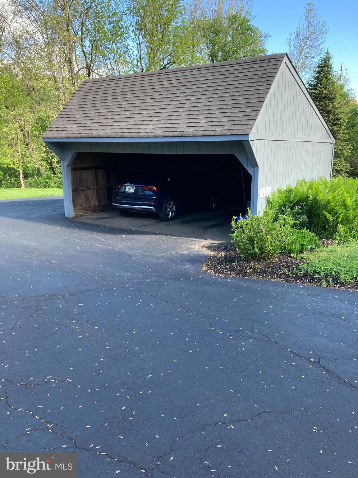 115 Roumfort Road, Unit 13 Philadelphia, PA 19119 - Photo 8 of 27