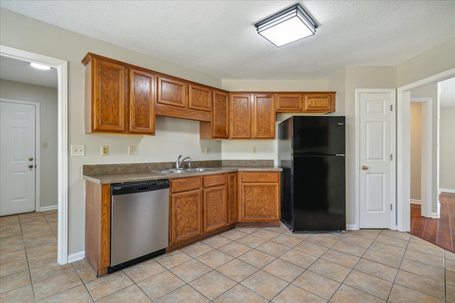 8618 Bazemore Road Cordova, TN 38018 - Photo 12 of 27 Gallery Image 12