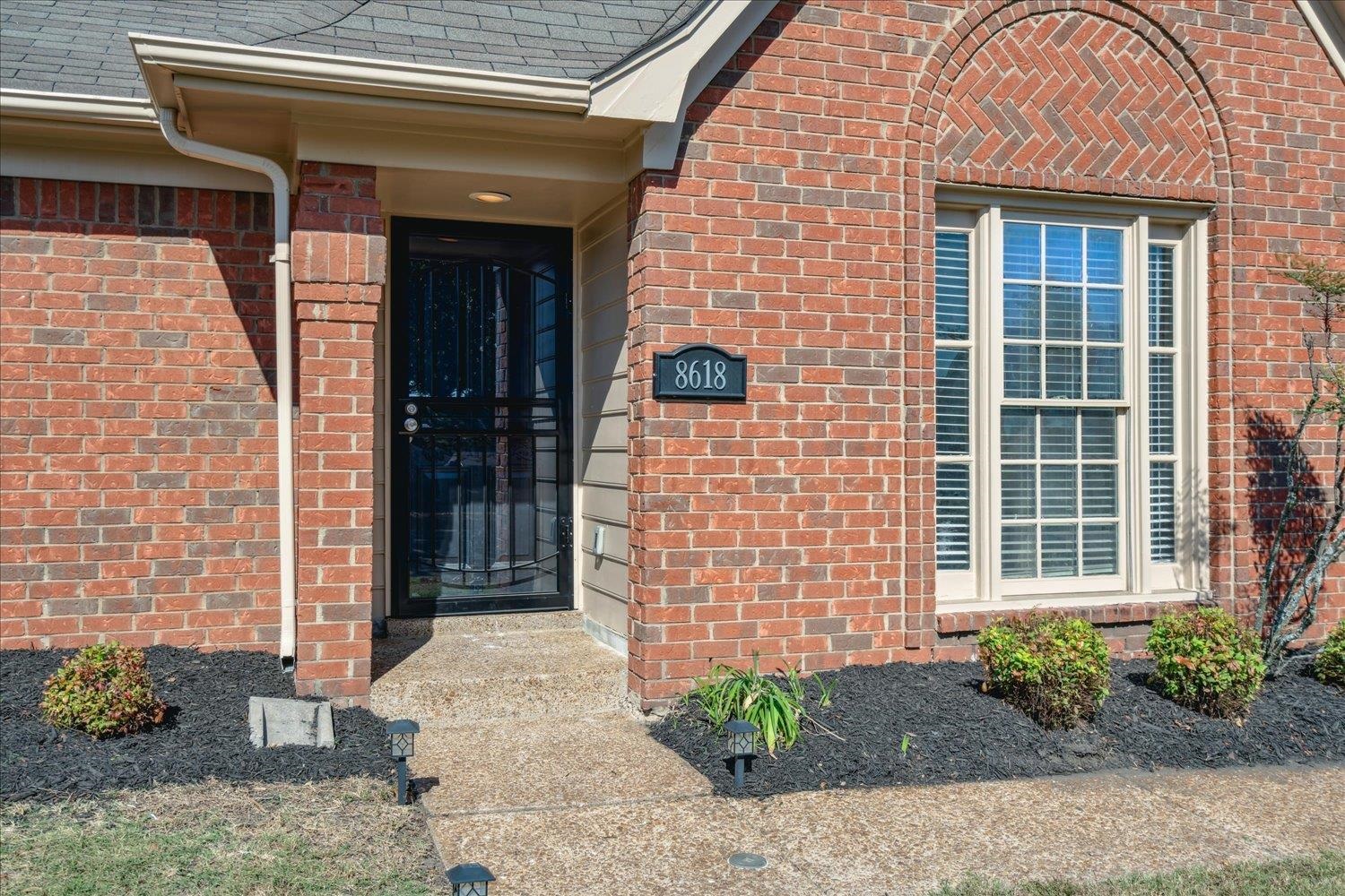 8618 Bazemore Road Cordova, TN 38018 - Photo 4 of 27 Gallery Image 4