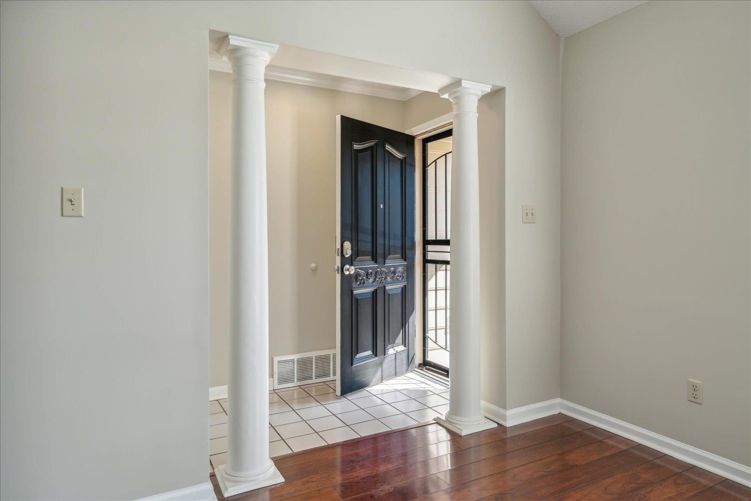 8618 Bazemore Road Cordova, TN 38018 - Photo 5 of 27 Gallery Image 5