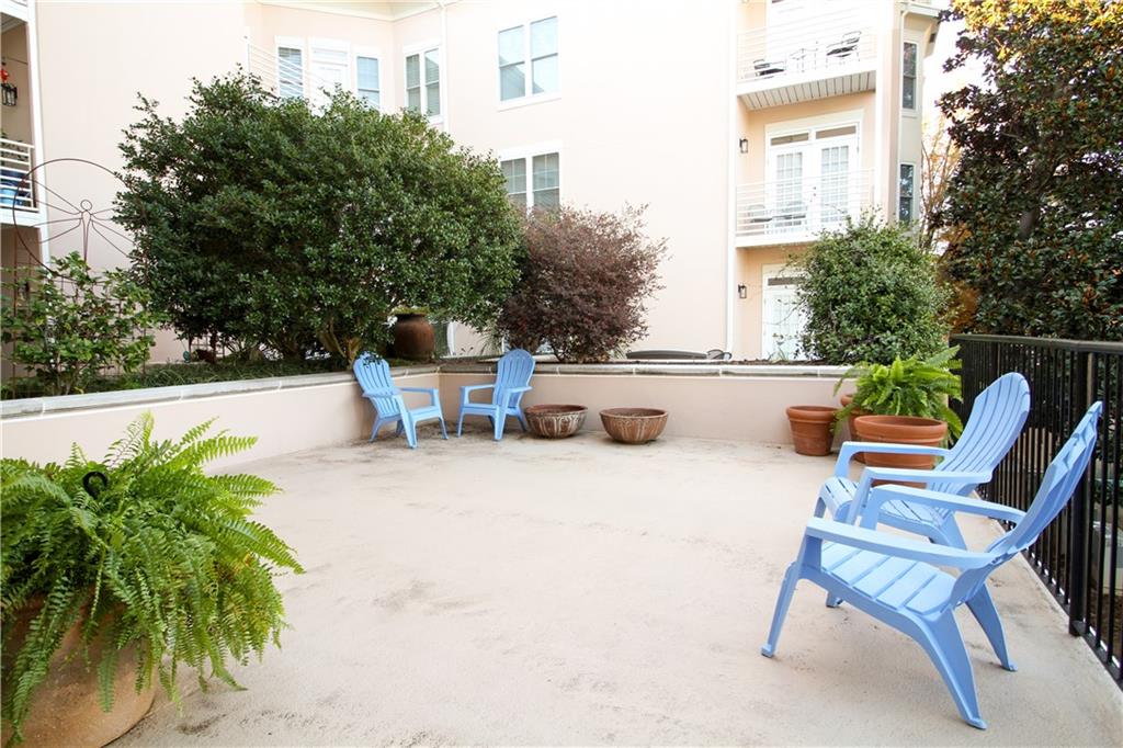 225 East Ponce De Leon Avenue, Unit 325 Decatur, GA 30030 - Photo 9 of 34 a view of a patio
