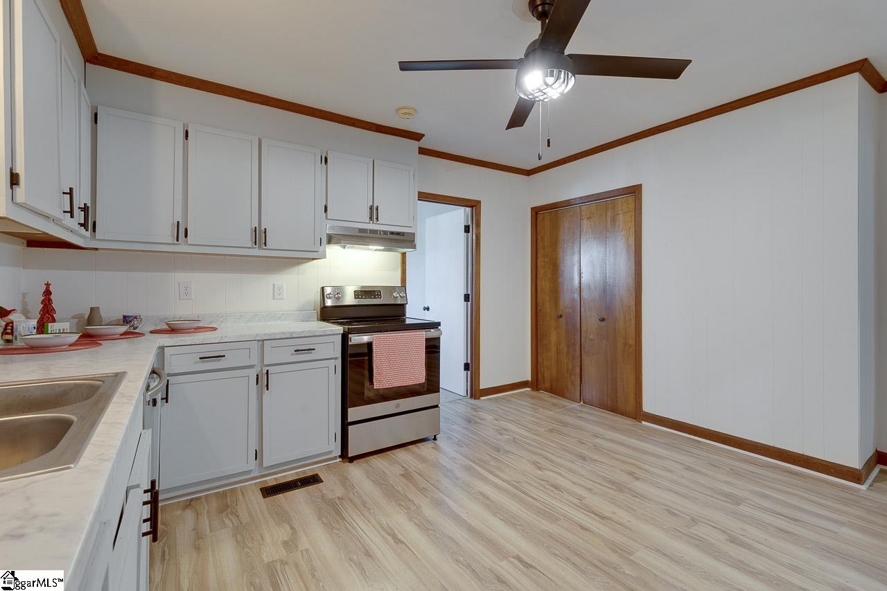 197 Edinburgh Lane Easley, SC 29640 - Photo 15 of 25 Gallery Image 15
