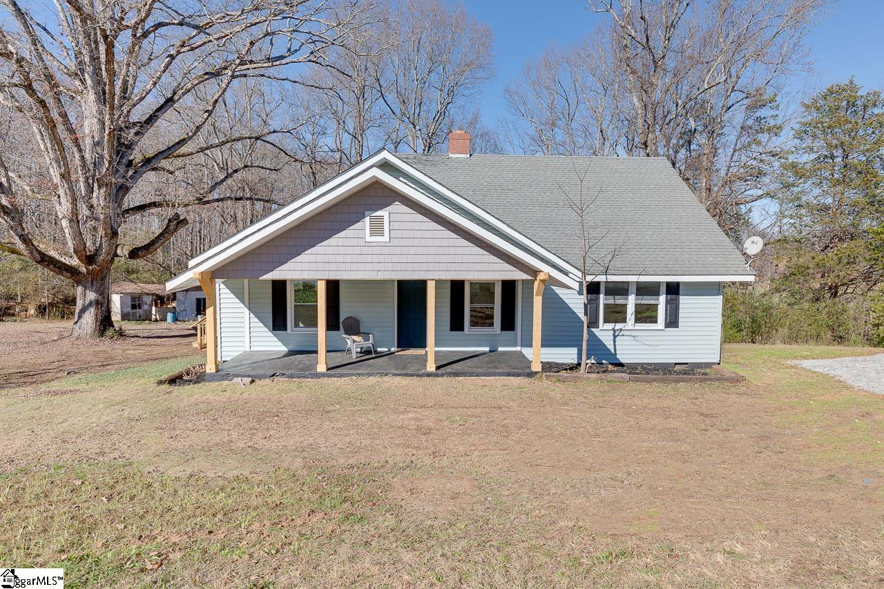 197 Edinburgh Lane Easley, SC 29640 - Photo 2 of 25 Gallery Image 2