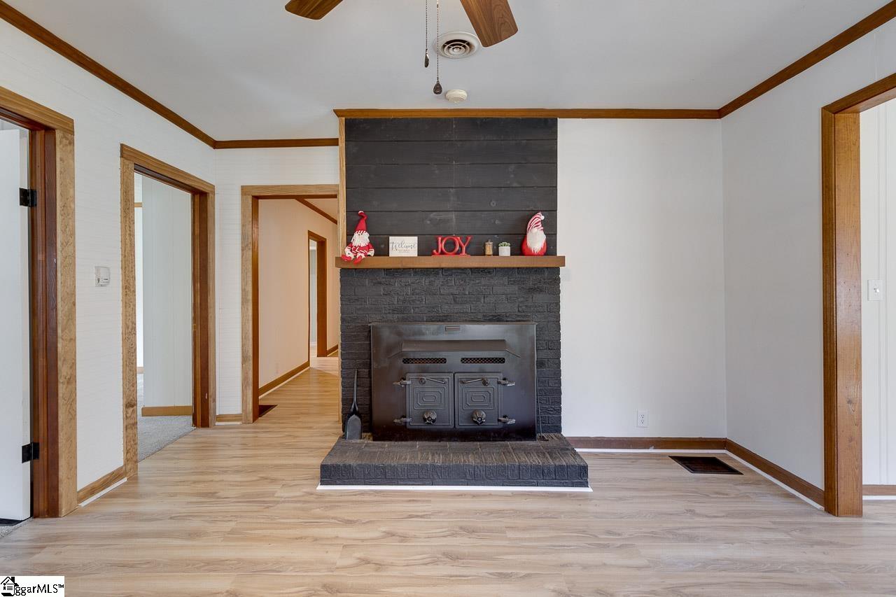 197 Edinburgh Lane Easley, SC 29640 - Photo 7 of 25 Gallery Image 7