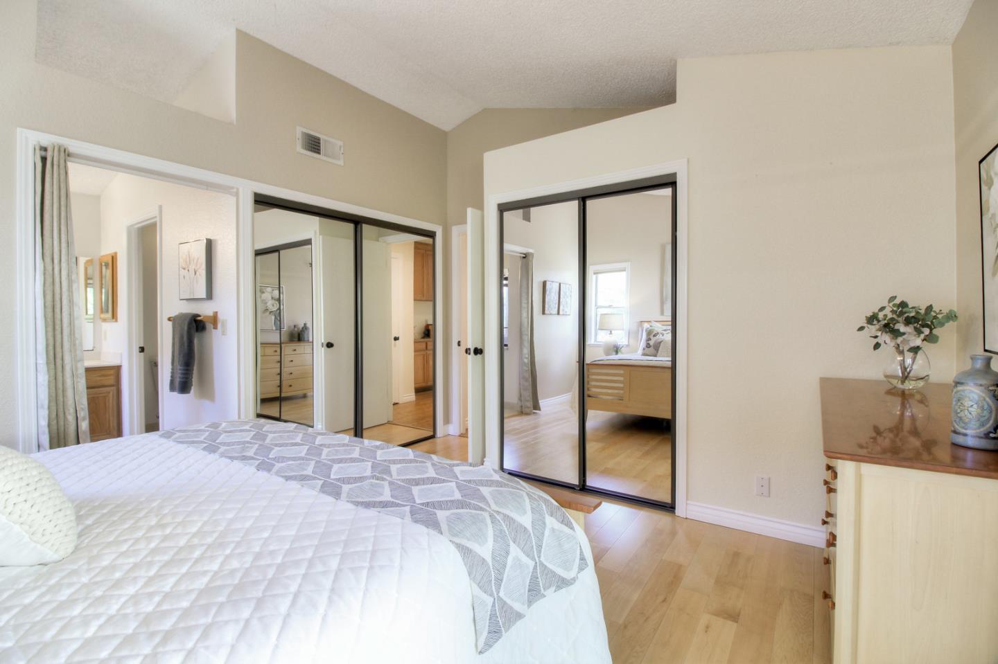 1932 Rheem Drive Pleasanton, CA 94588 - Photo 21 of 30 Gallery Image 21