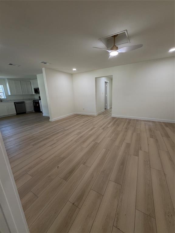 469 West Fulton Street Van Alstyne, TX 75495 - Photo 6 of 13